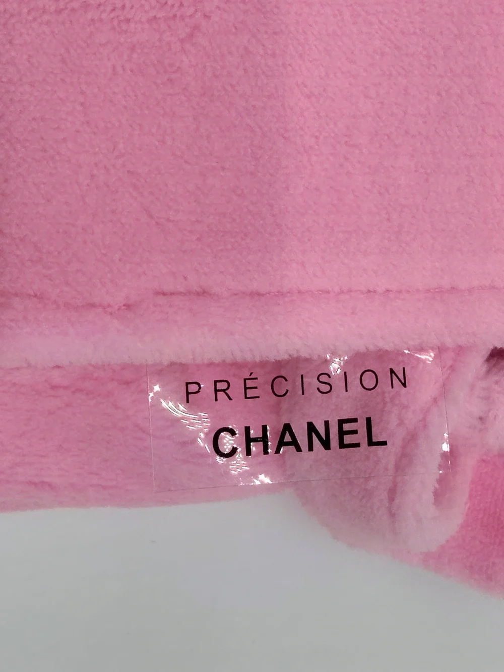 CHANEL Pink Beauté Précision Plush Bag Makeup Gift Collectible NIP GWP/VIP